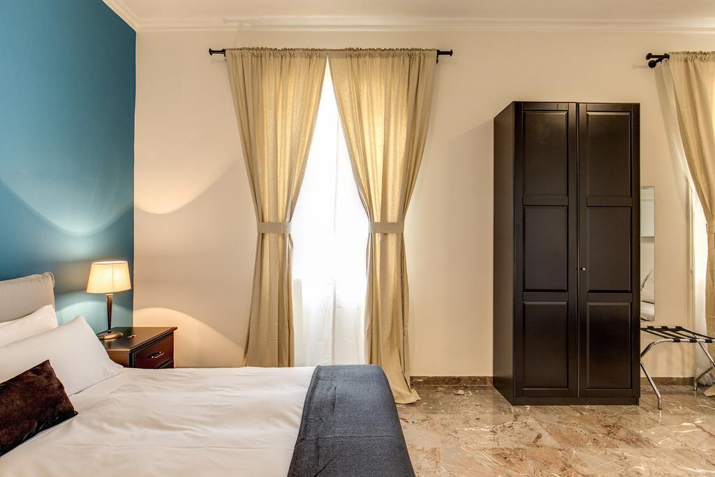 Yh Suite 131 Rome Room photo